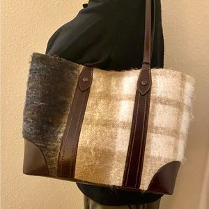 Frye tote- Melissa Blanket Shopper (Multi Brown)